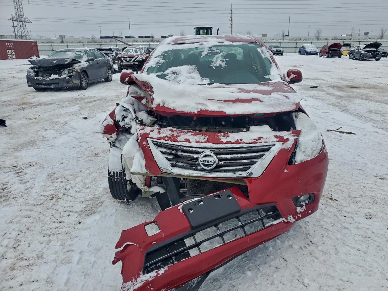 Nissan Versa S Image 8