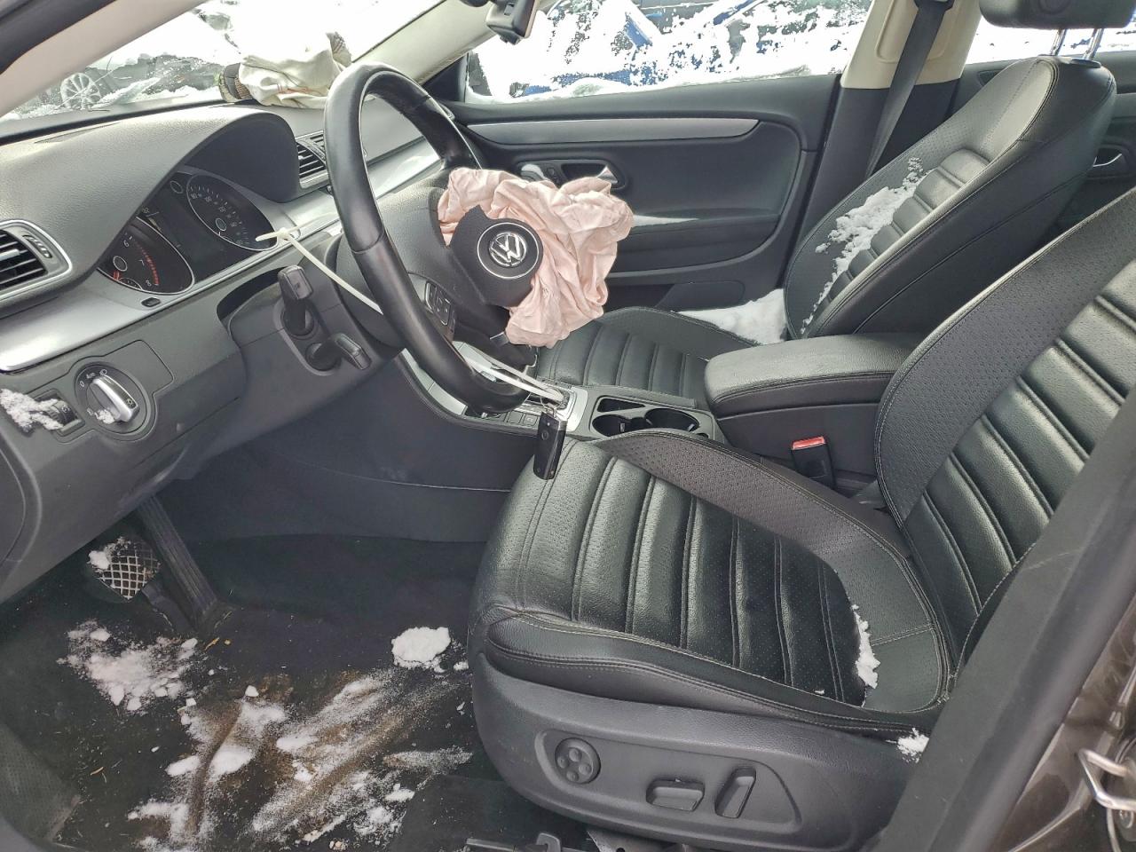 Volkswagen CC Sport Image 10