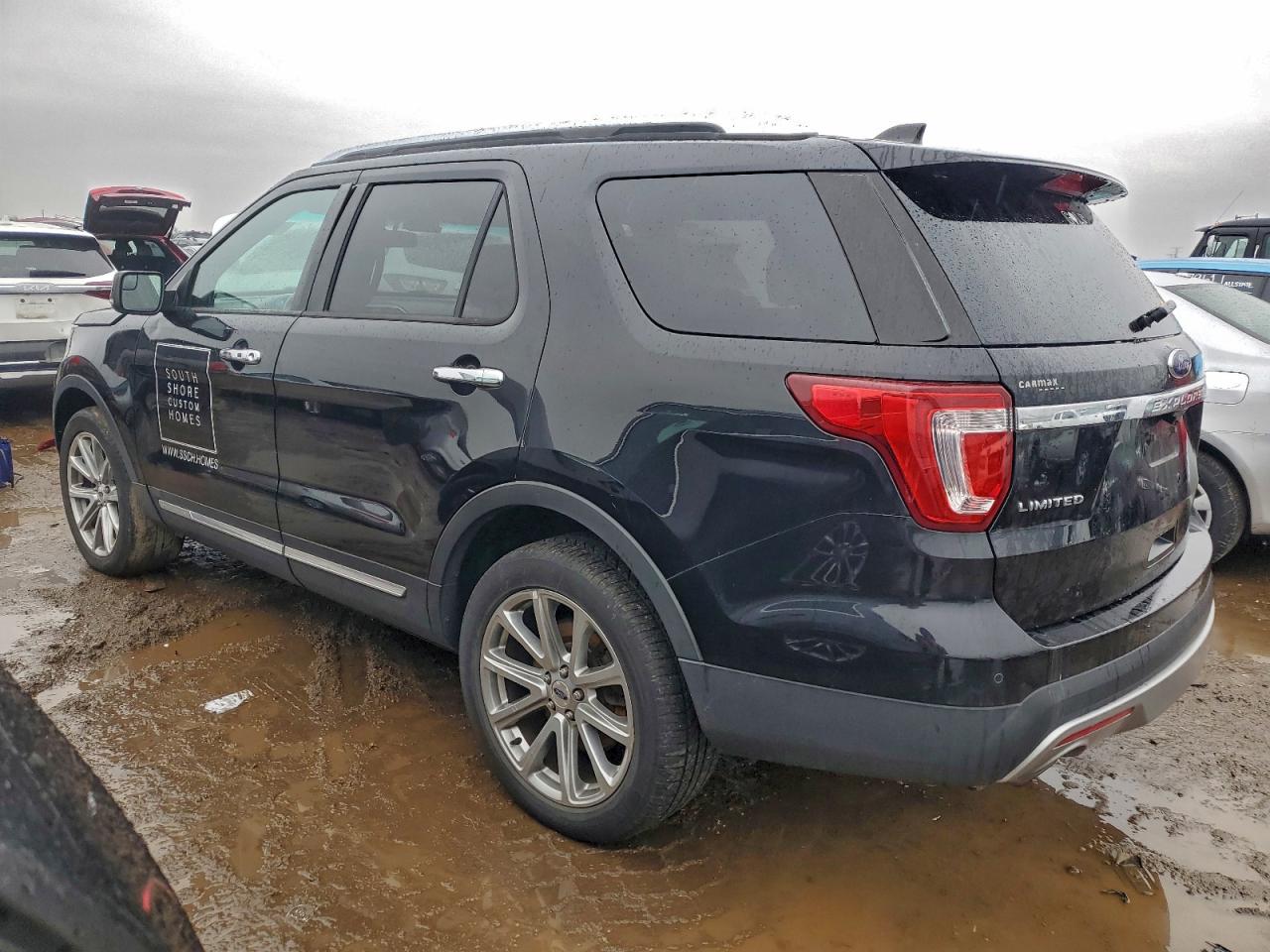 Ford Explorer Limited Image 2