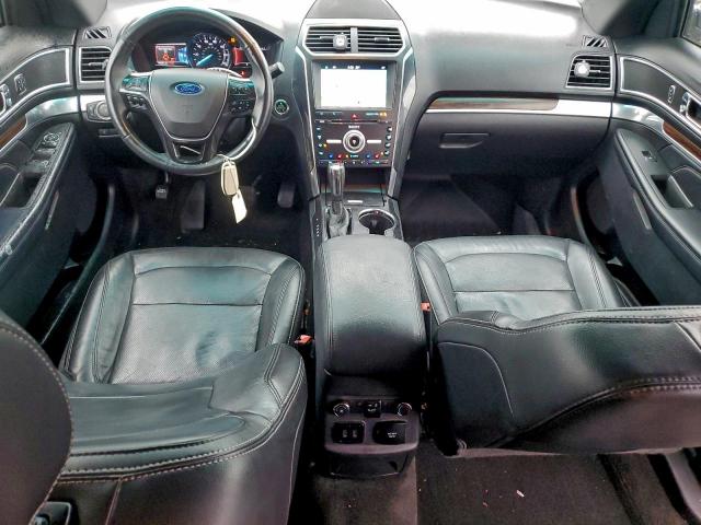 Ford Explorer Limited Image 4