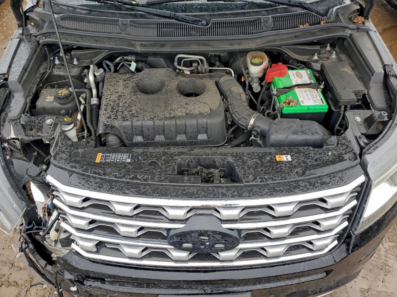 Ford Explorer Limited Image 9