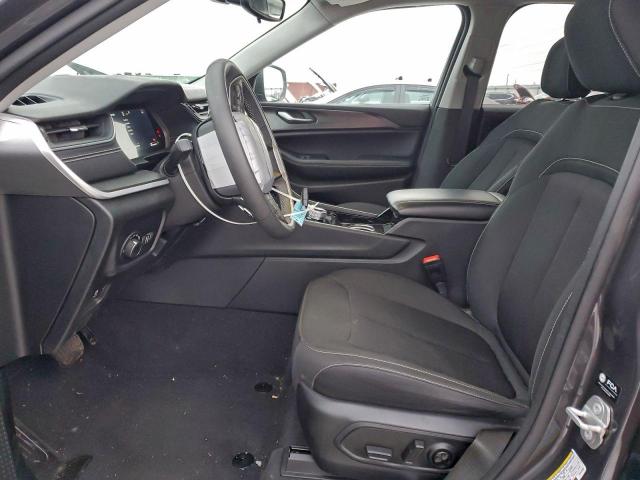 Jeep Grand Cherokee Laredo Image 3