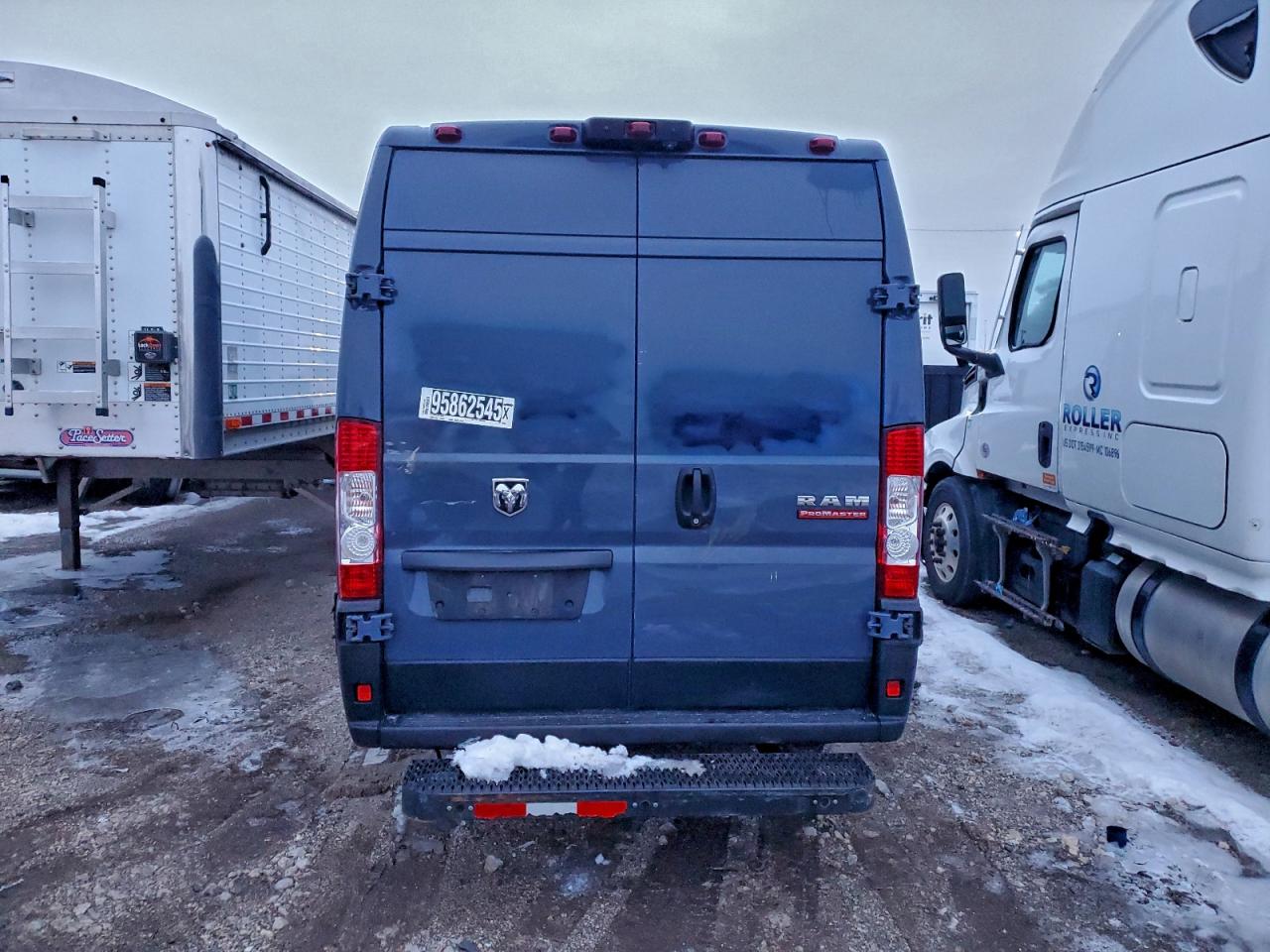 Ram Promaster 3500 High Image 3