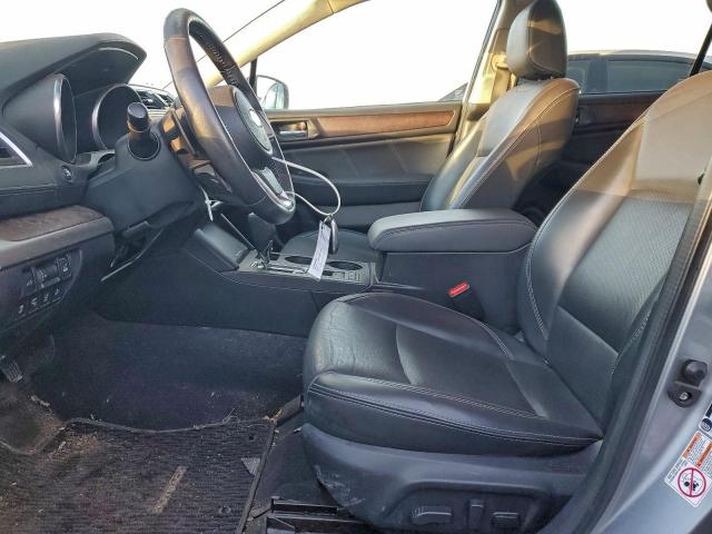 Subaru Outback 2.5i Limited Image 12