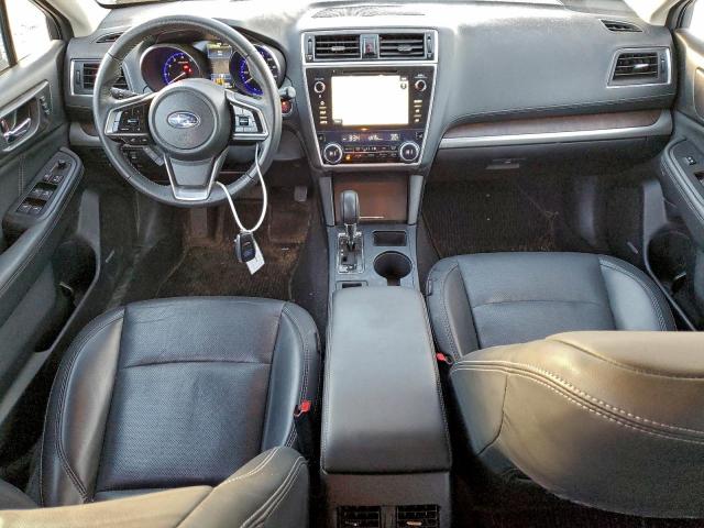 Subaru Outback 2.5i Limited Image 3