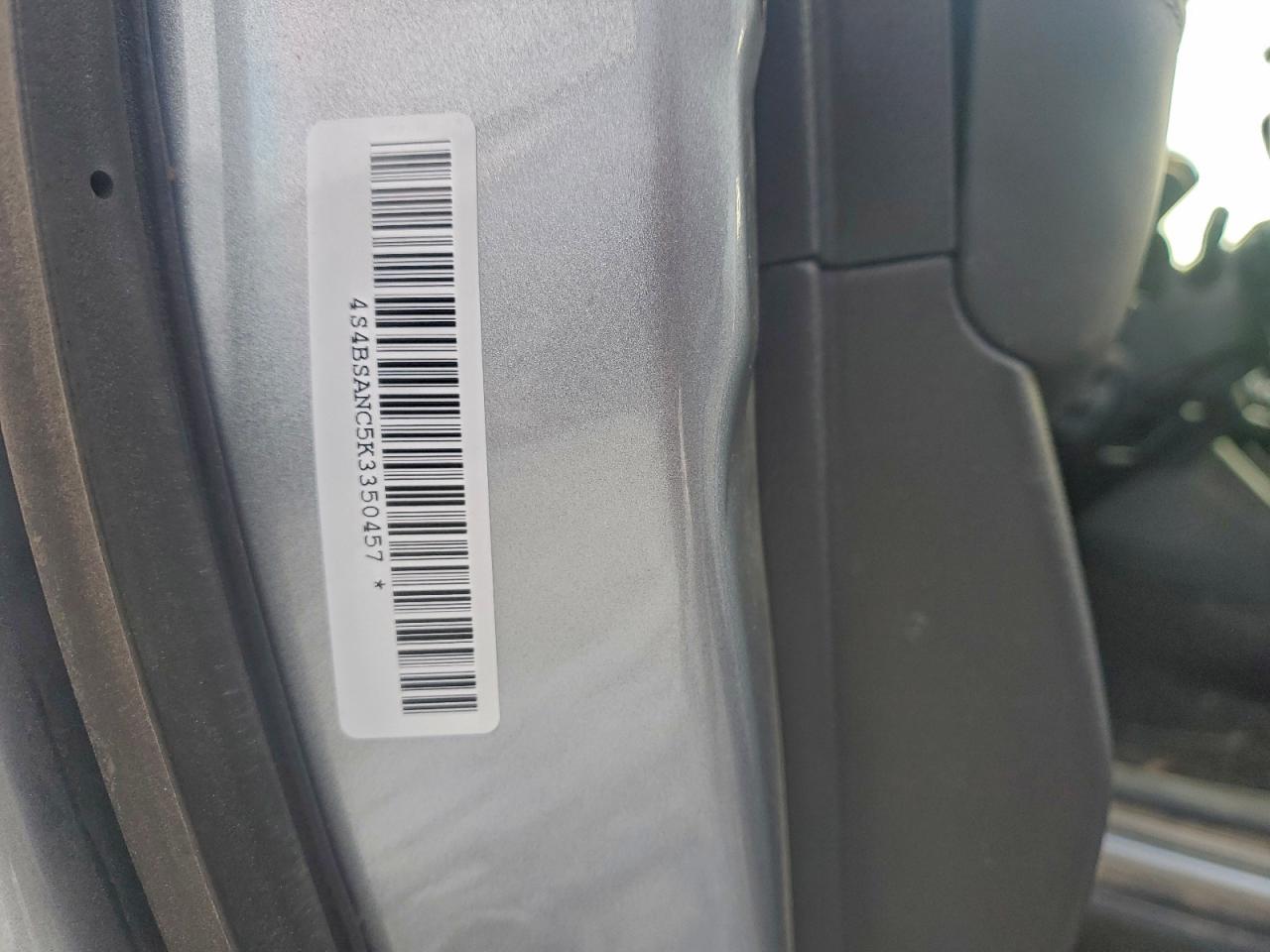 Subaru Outback 2.5i Limited Image 5