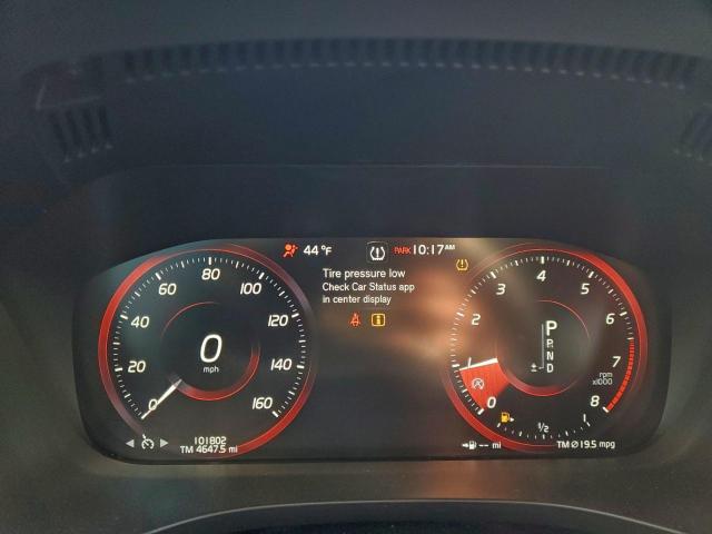 Volvo XC60 T5 Momentum Image 3