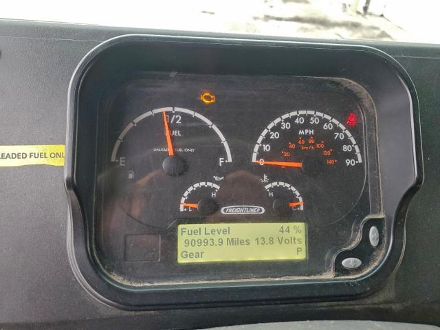 Freightliner Mt45 M Line Walk-in Van Image 7