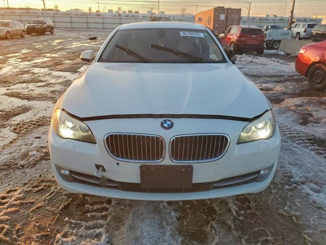 BMW 5 Series Xi Image 3