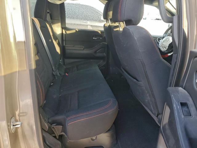 Nissan Frontier S Image 11