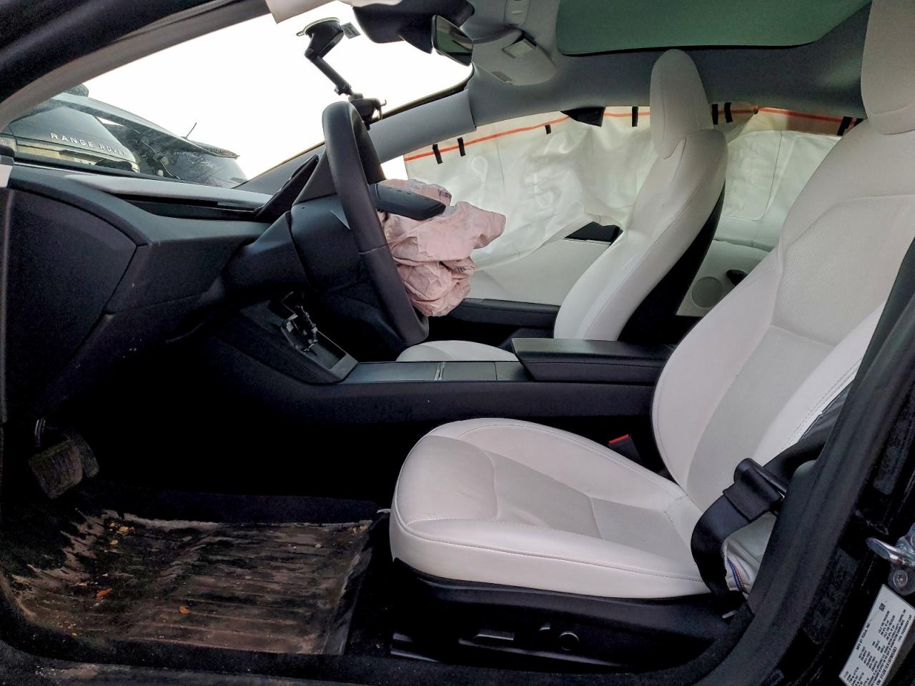 Tesla Model 3 Image 7