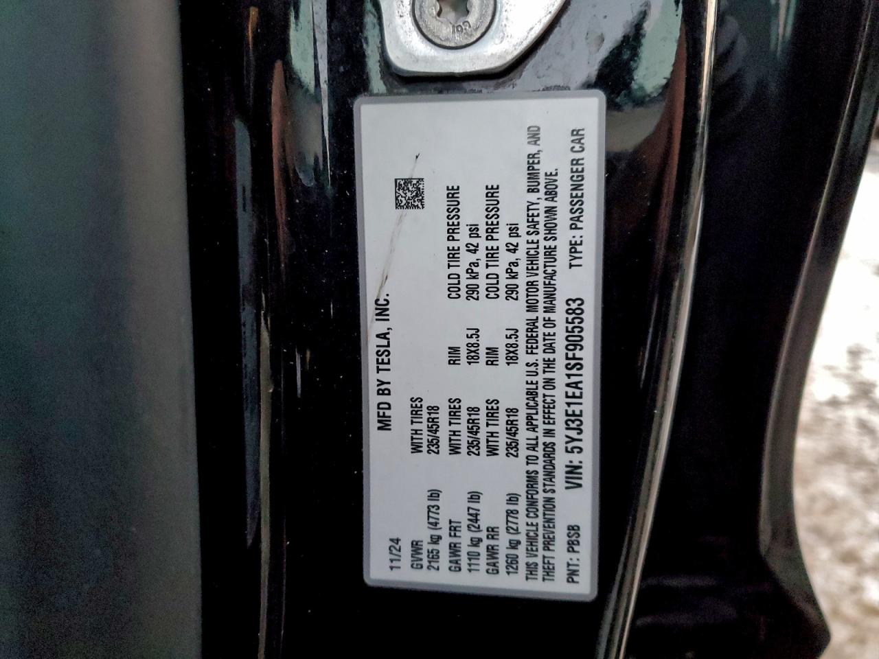 Tesla Model 3 Image 10