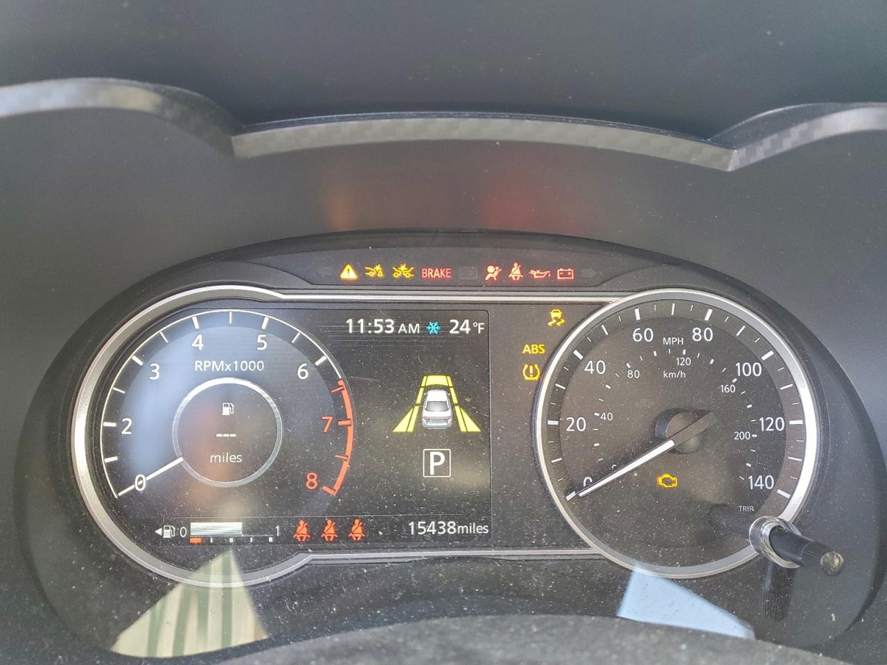 Nissan Versa Sv Image 11