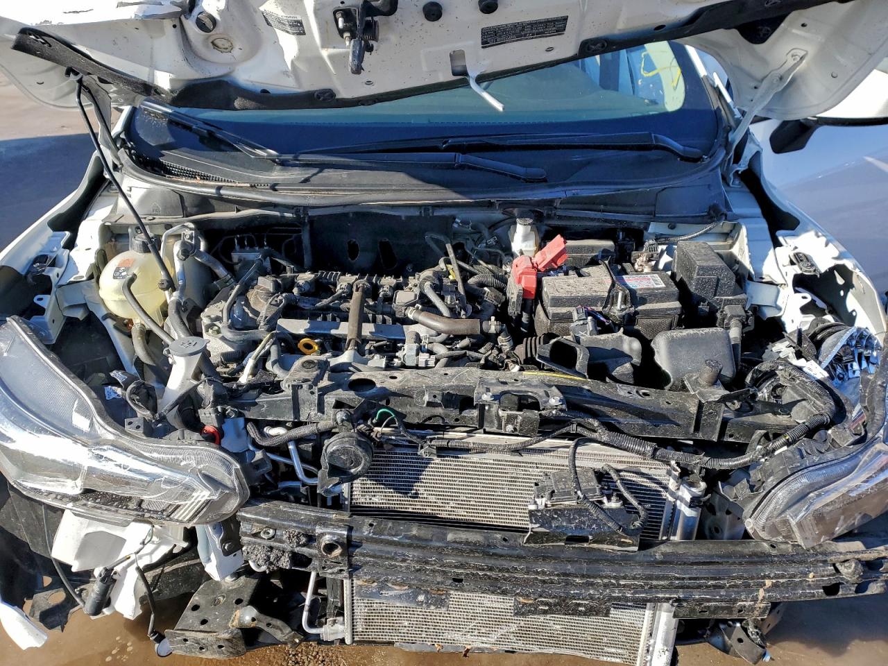 Nissan Versa Sv Image 8