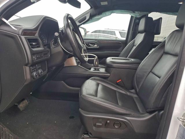 Chevrolet Suburban K1500 Lt Image 6