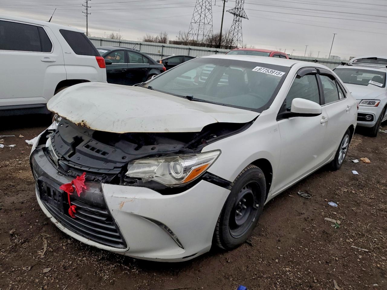 Toyota Camry Hybrid Image 1