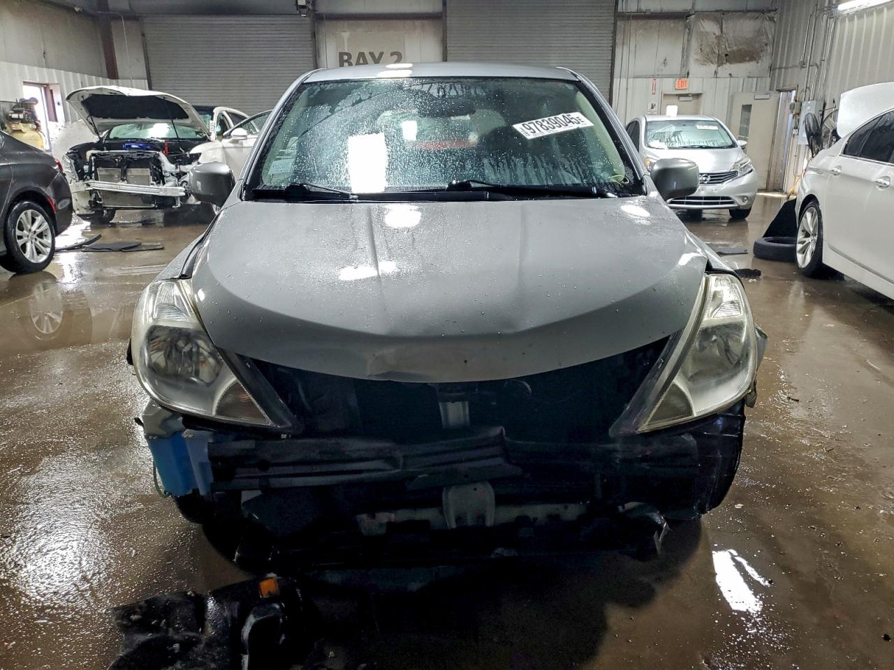 Nissan Versa S Image 4