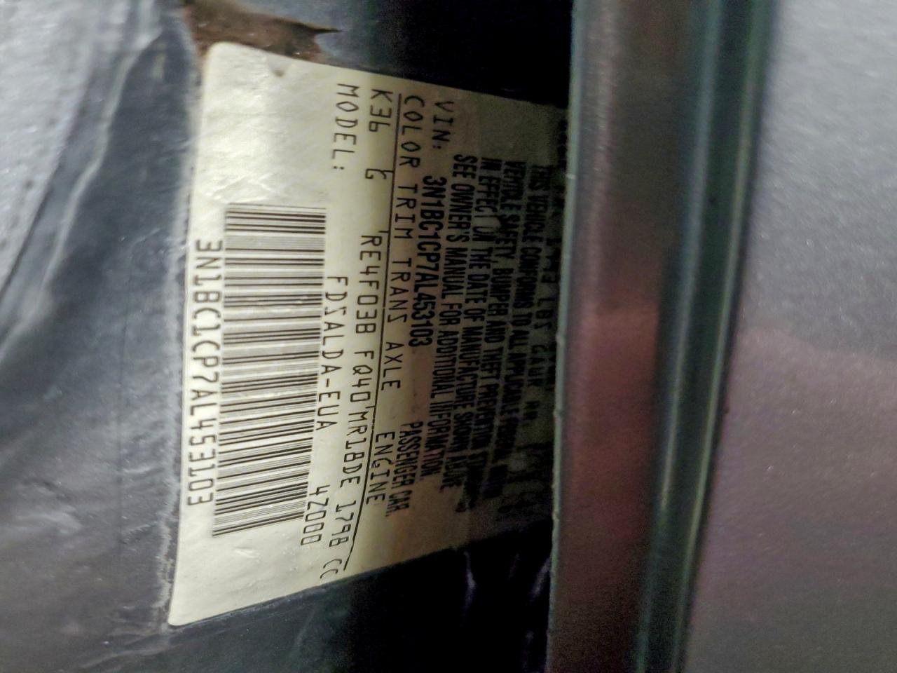 Nissan Versa S Image 13