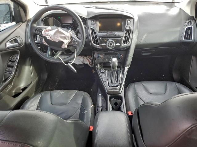 Ford Focus Titanium Image 5