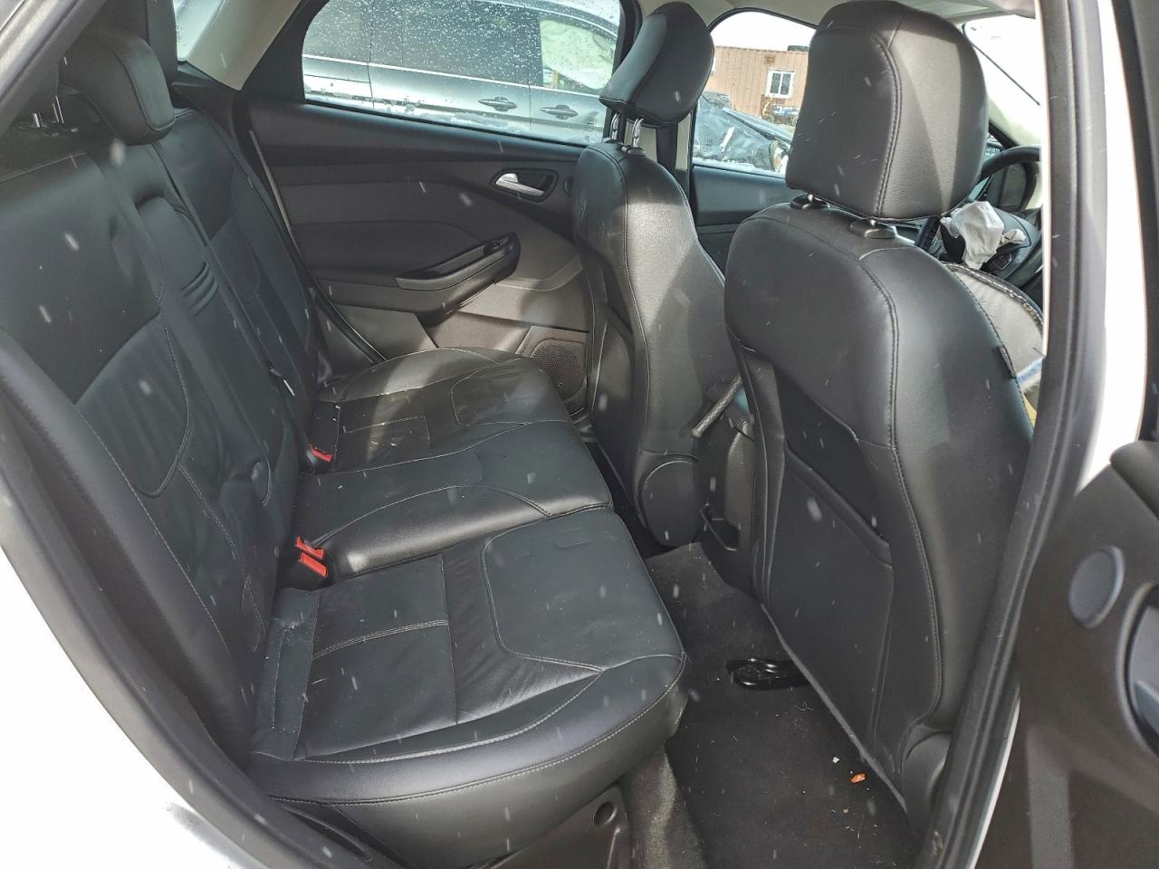 Ford Focus Titanium Image 7