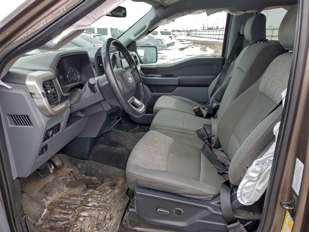 Ford F-150 Supercrew Image 2