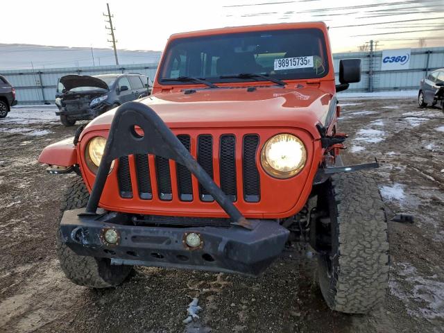 Jeep Wrangler Sahara Image 9