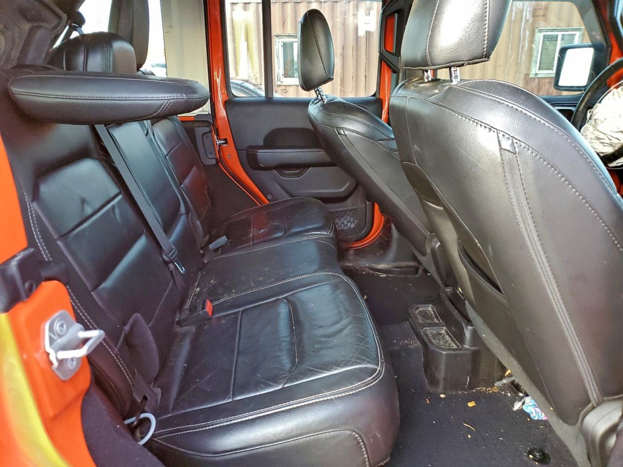 Jeep Wrangler Sahara Image 5