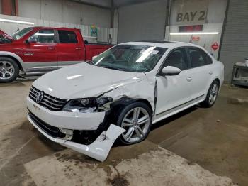  Salvage Volkswagen Passat