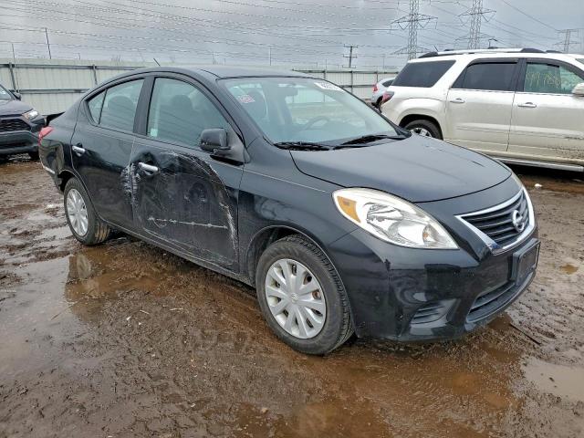 Nissan Versa S Image 5