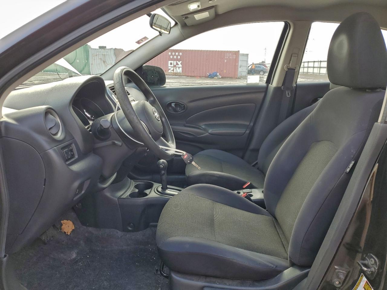 Nissan Versa S Image 11
