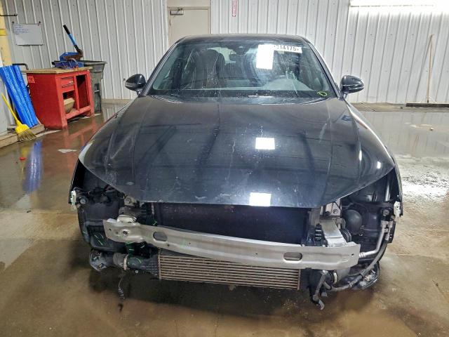 Audi A4 Premium Image 12