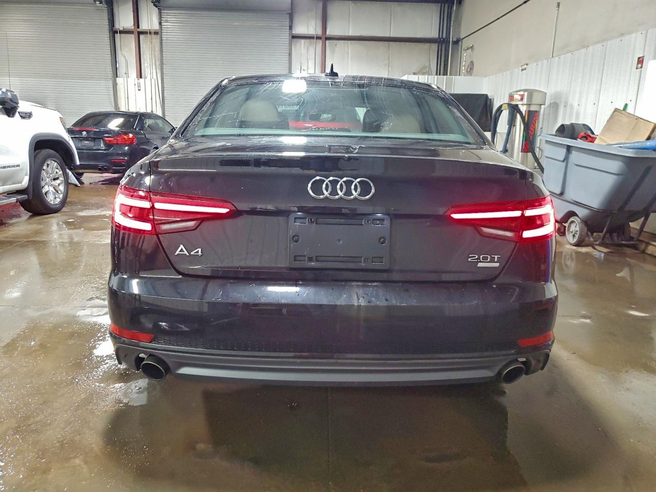 Audi A4 Premium Image 10