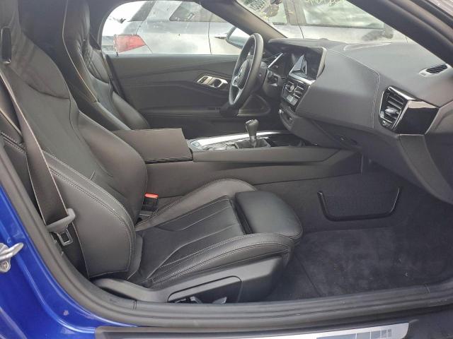 BMW Z Series M40i Image 10