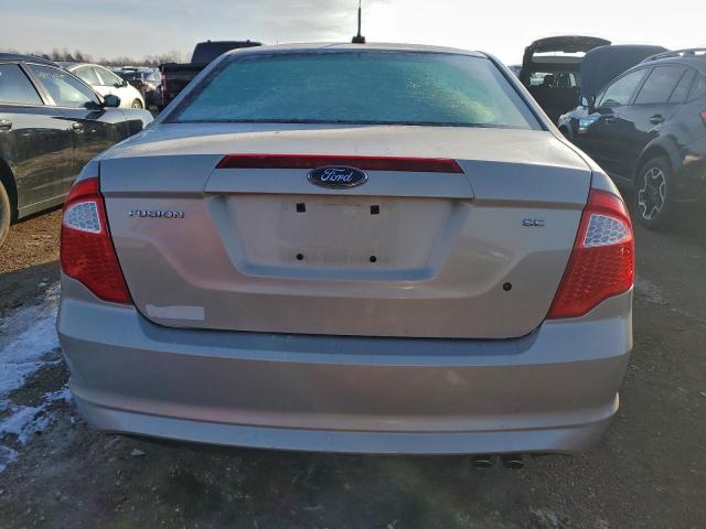 Ford Fusion Se Image 8
