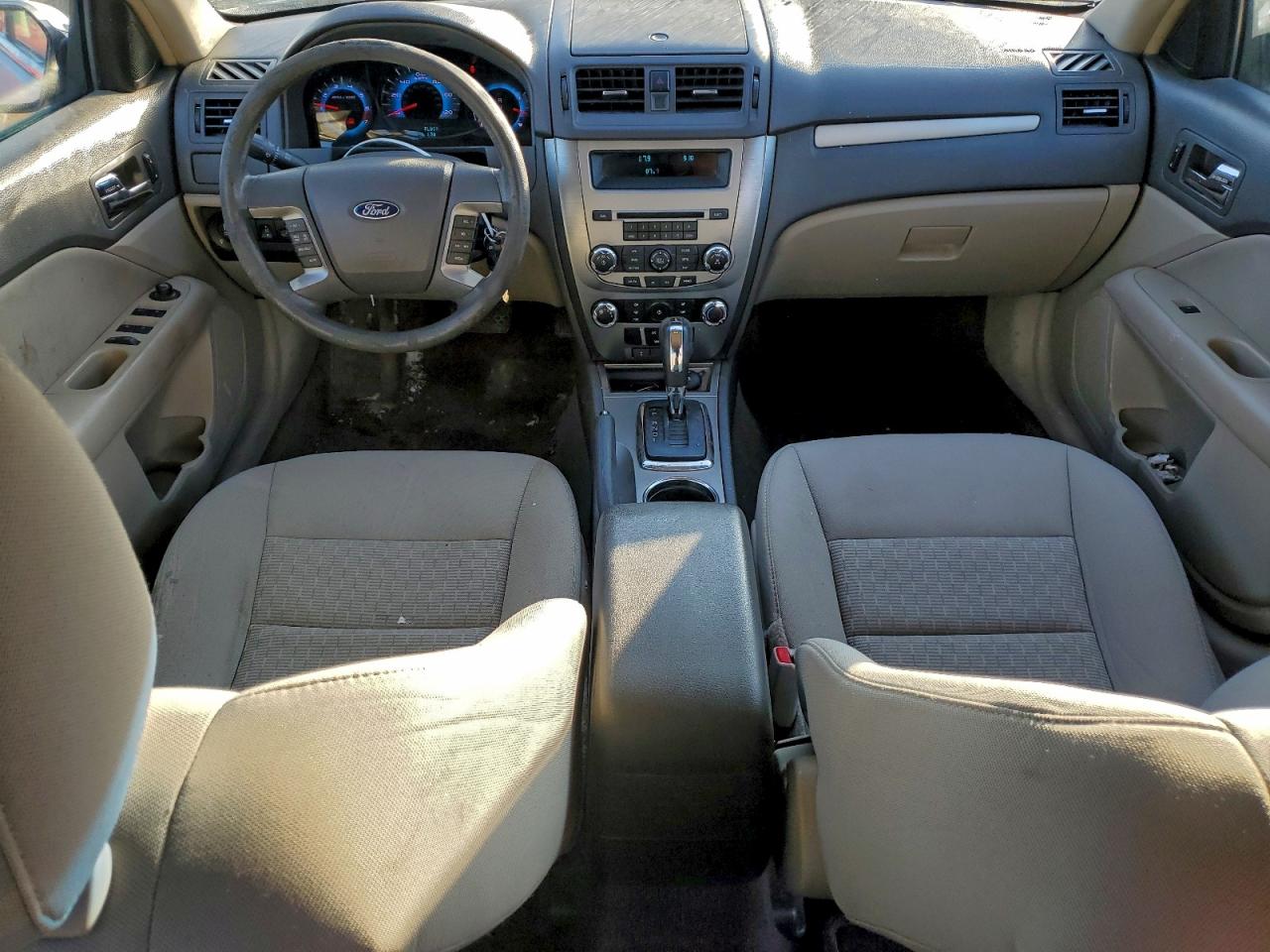 Ford Fusion Se Image 9