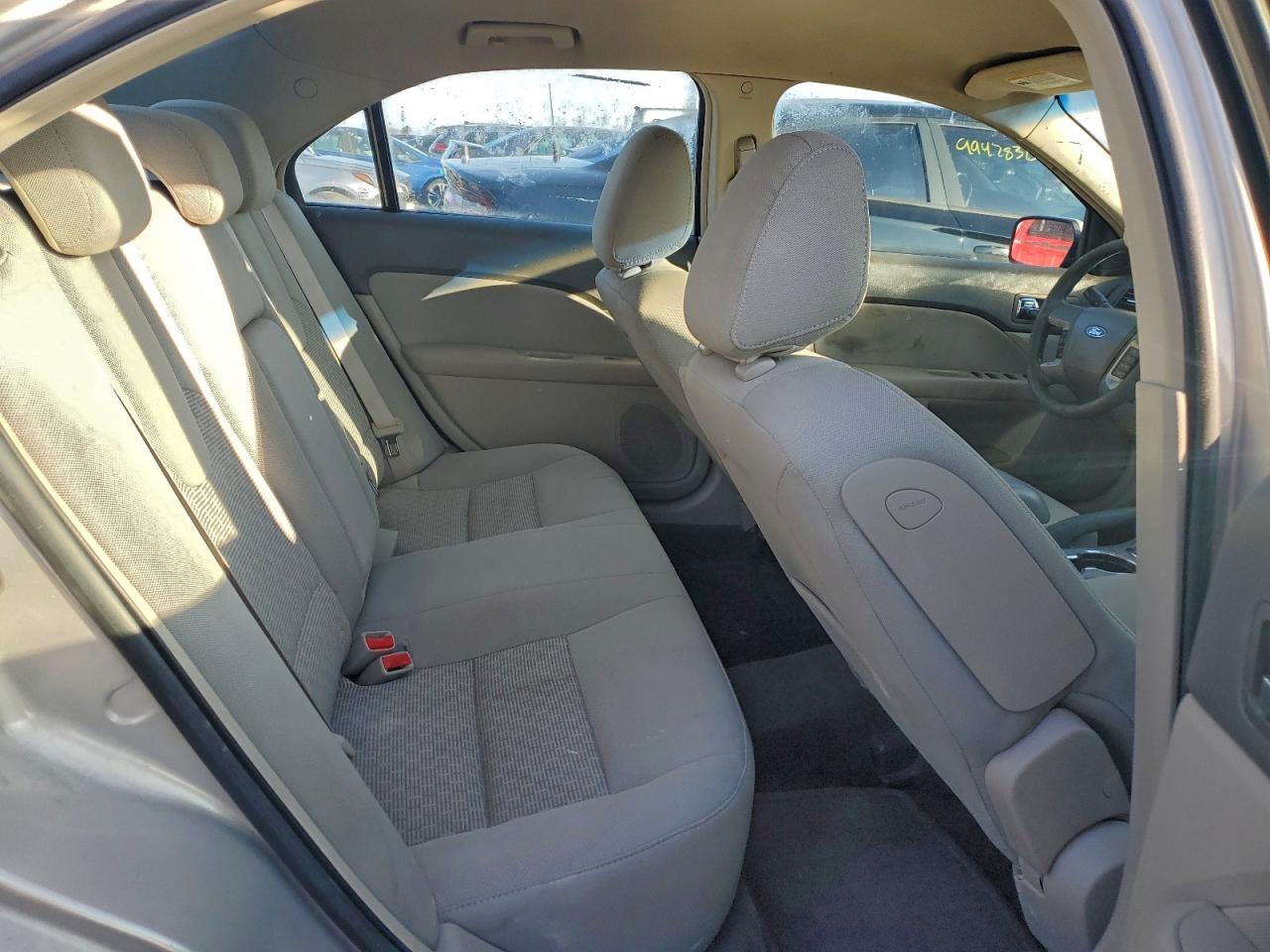 Ford Fusion Se Image 7