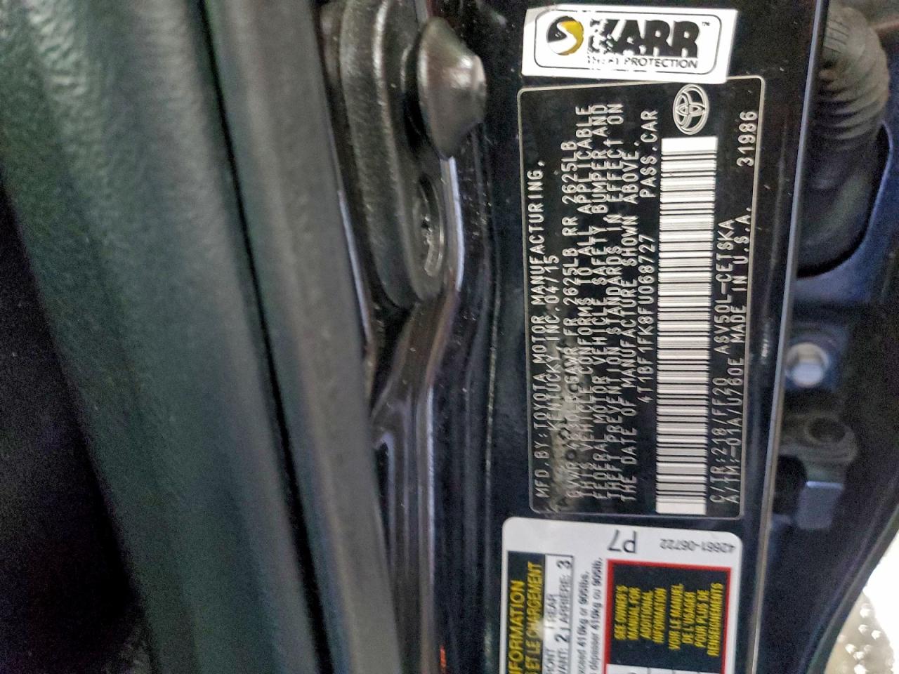 Toyota Camry Le Image 4