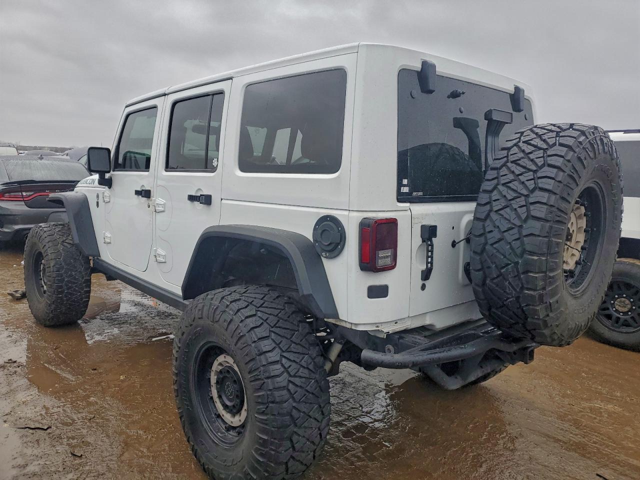 Jeep Wrangler Rubicon Image 2