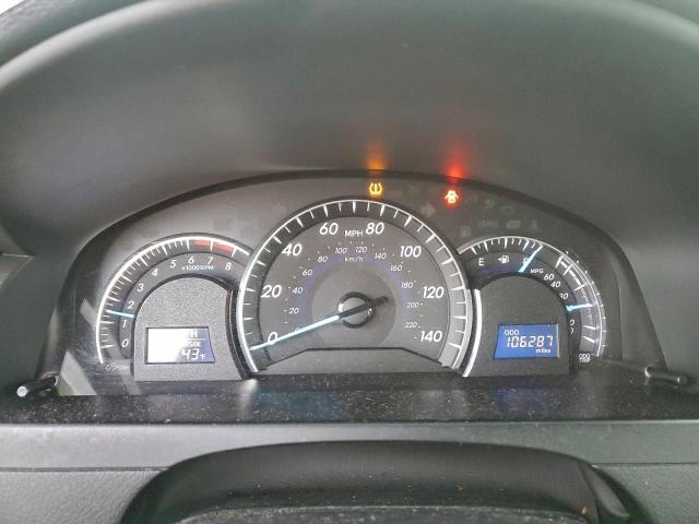 Toyota Camry L Image 12