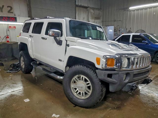 HUMMER H3 Image 3