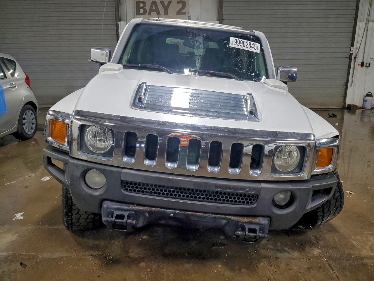 HUMMER H3 Image 4