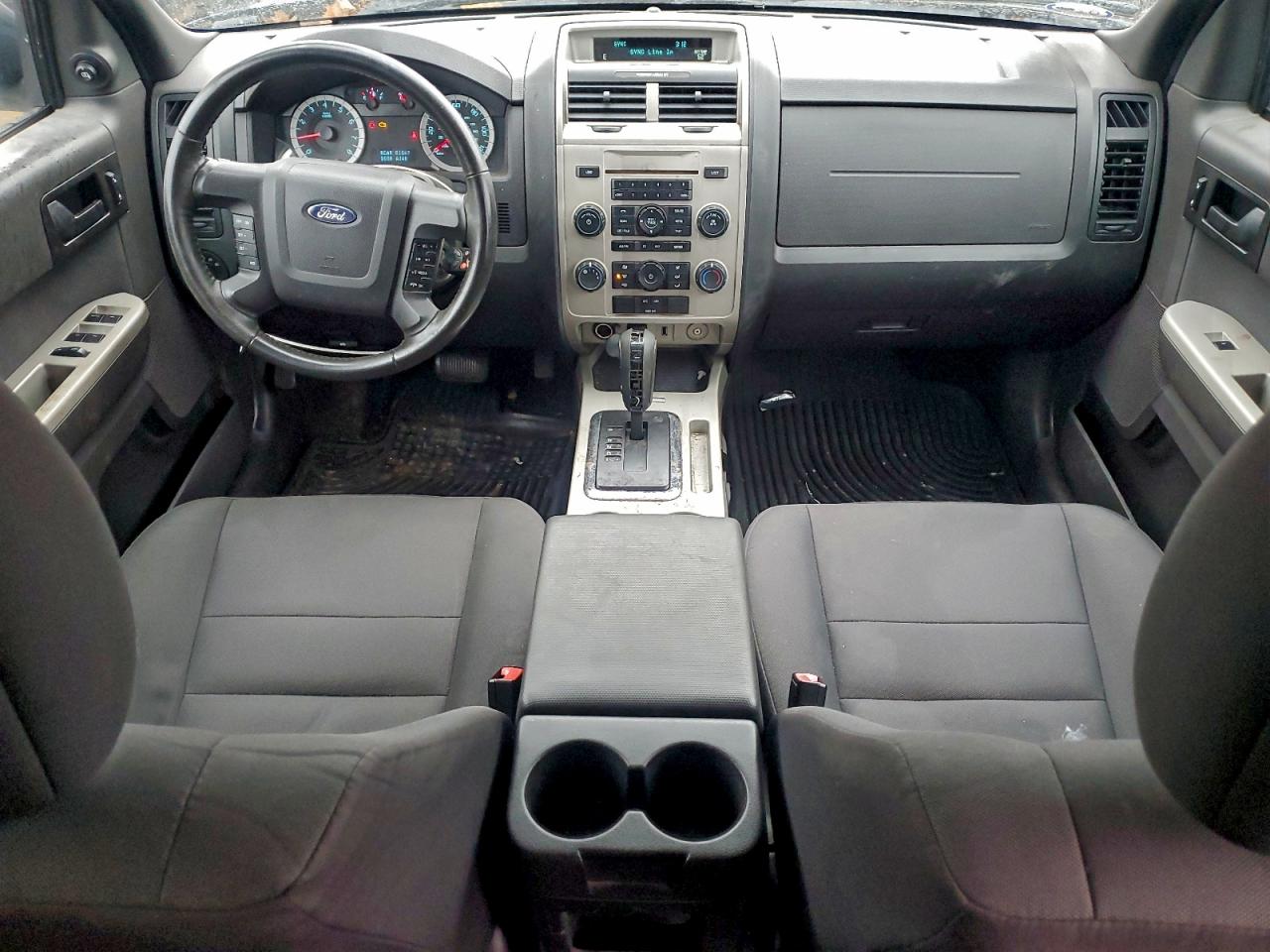 Ford Escape Xlt Image 9