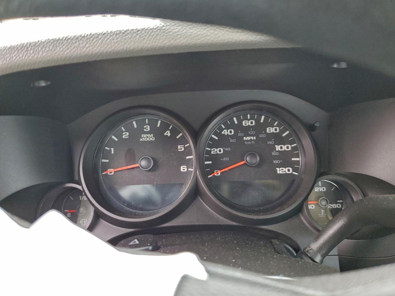 Chevrolet Silverado C1500 Image 11