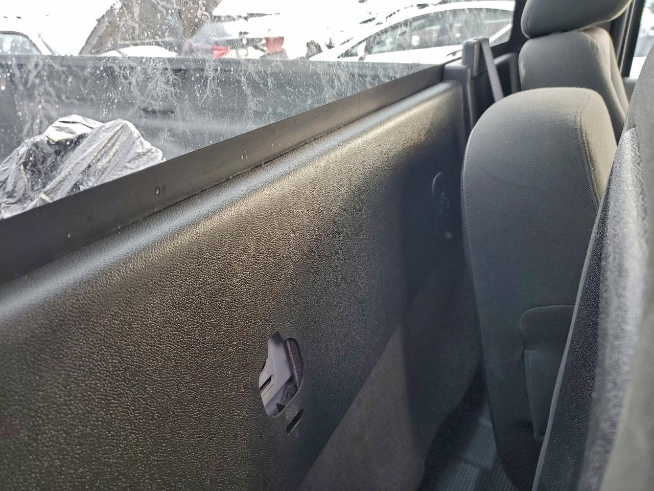 Chevrolet Silverado C1500 Image 8