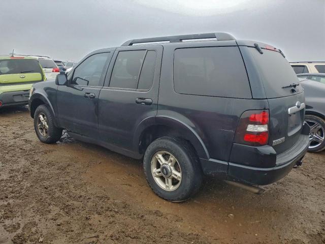 Ford Explorer Xlt Image 2