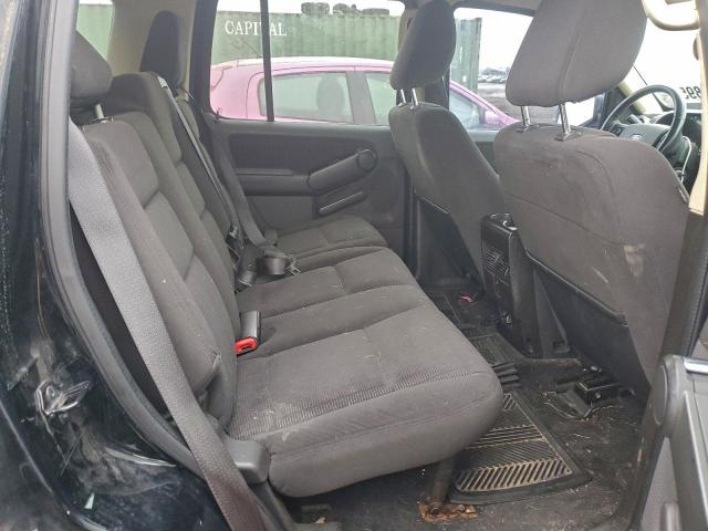 Ford Explorer Xlt Image 8