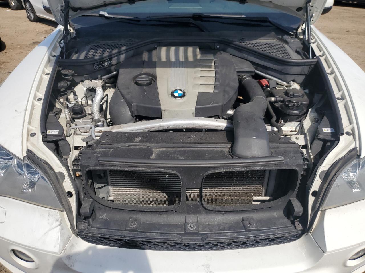 BMW X Series Xdrive35d Image 9