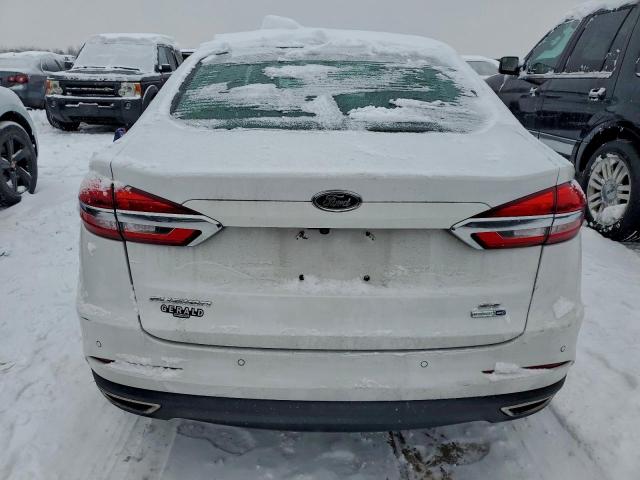 Ford Fusion Se Image 5