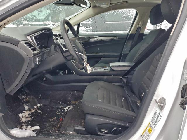 Ford Fusion Se Image 6