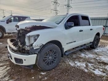  Salvage Nissan Titan